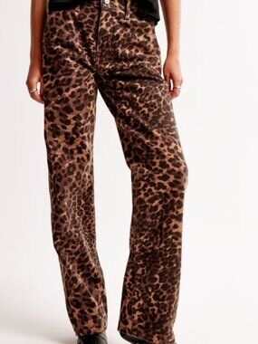 NWT Abercrombie & Fitch Mid Rise Slouchy Jean Color Leopard Size 29 short